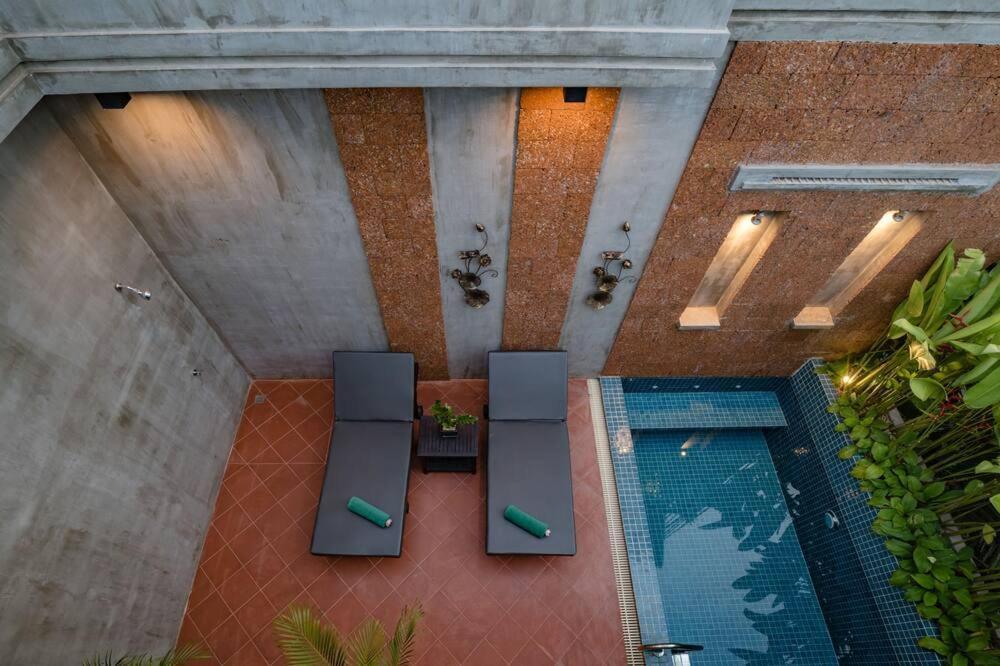 Hotel Grange Siem Reap Esterno foto