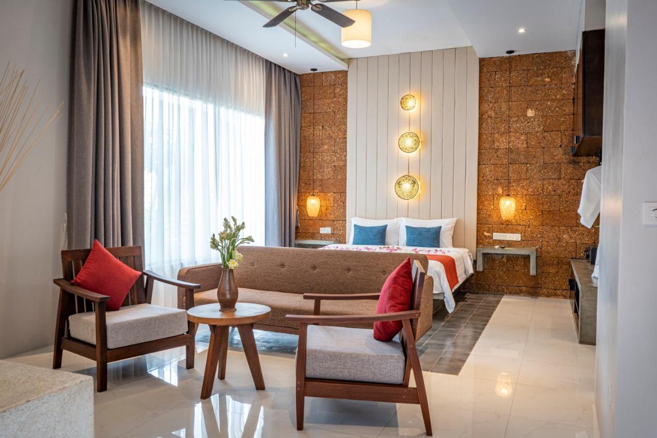 Hotel Grange Siem Reap Esterno foto