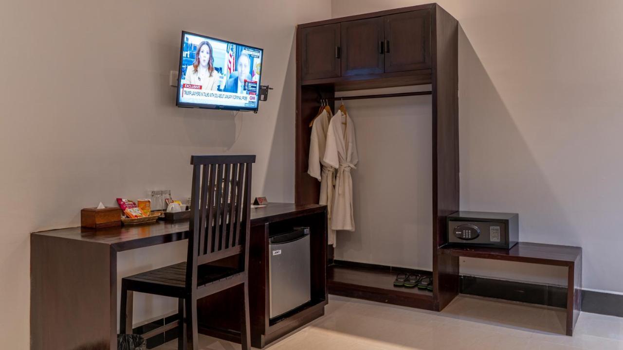 Hotel Grange Siem Reap Esterno foto