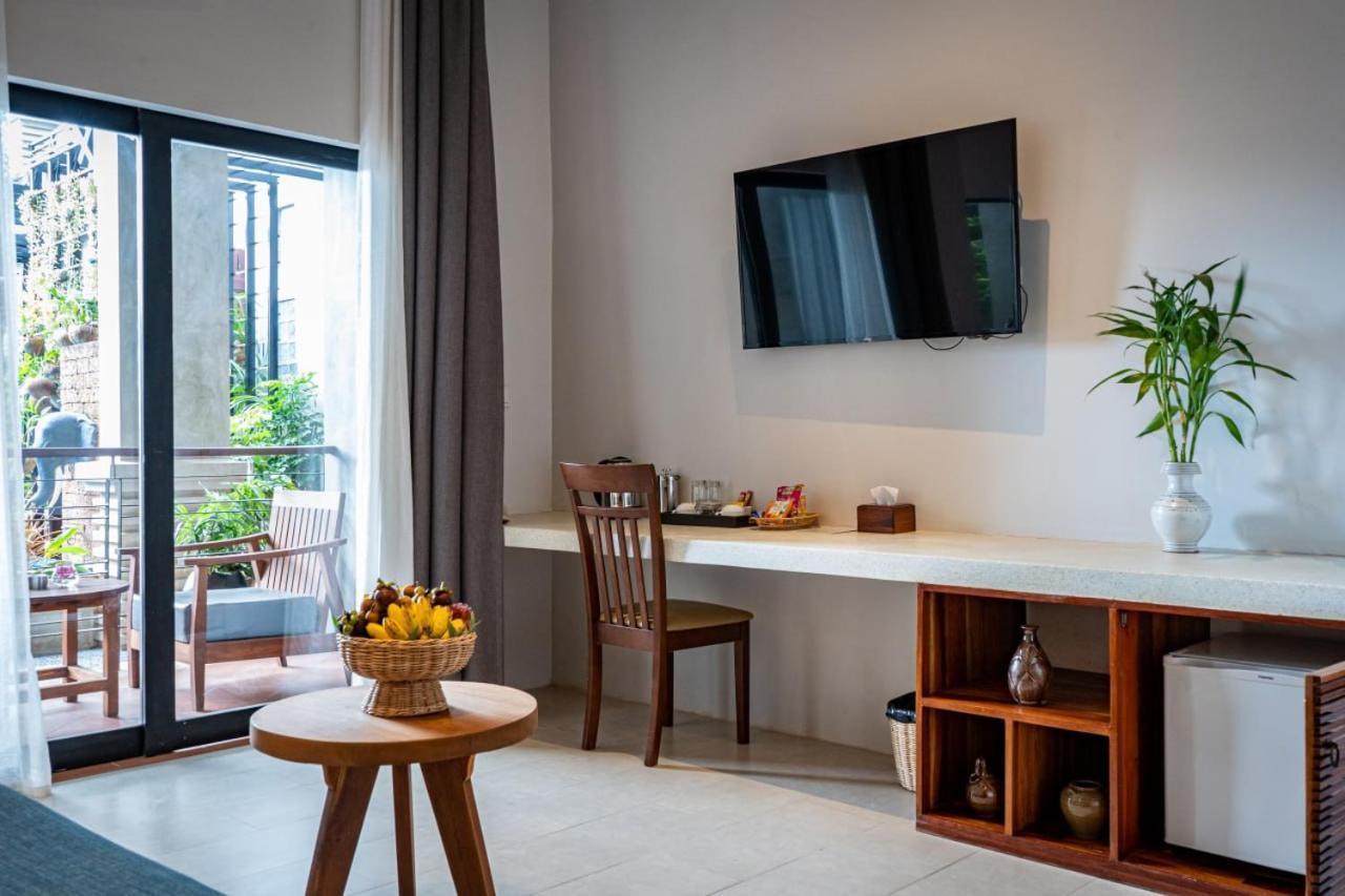 Hotel Grange Siem Reap Esterno foto